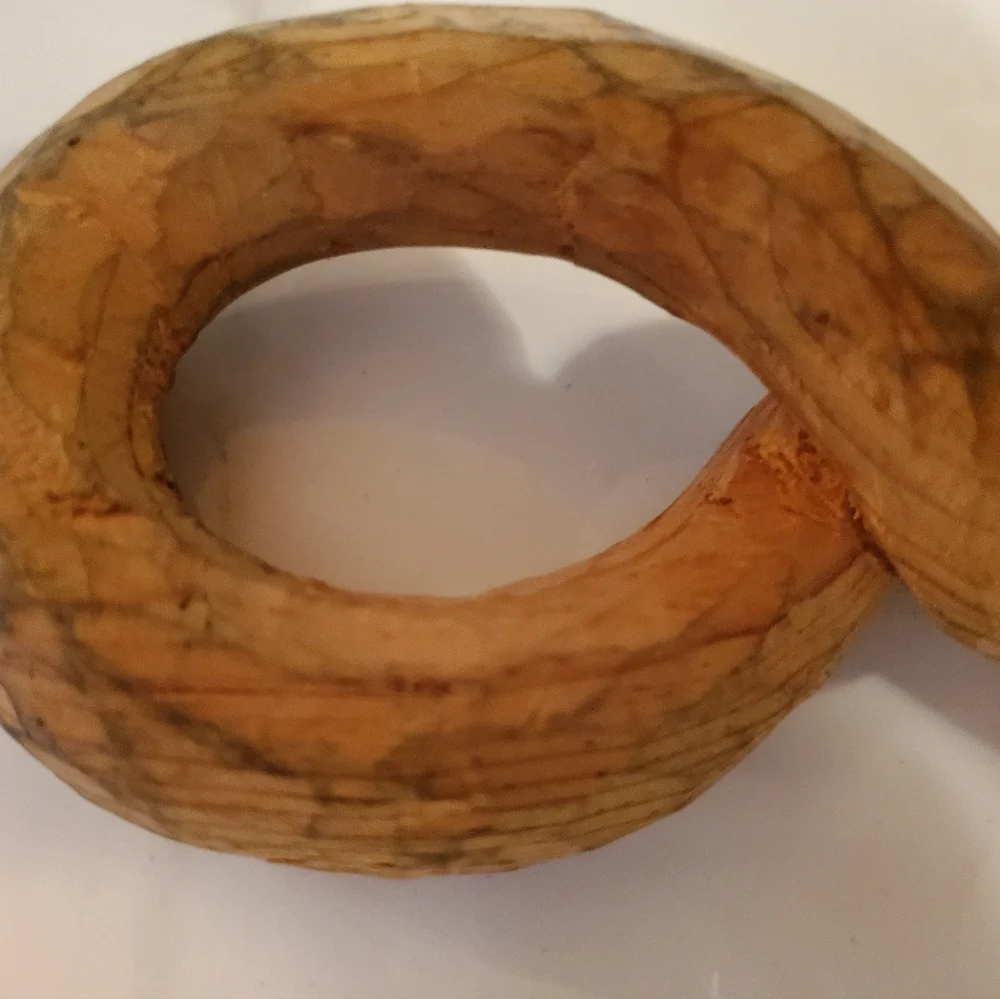 Hand Carved Man W Rope - Picture 6 of 10